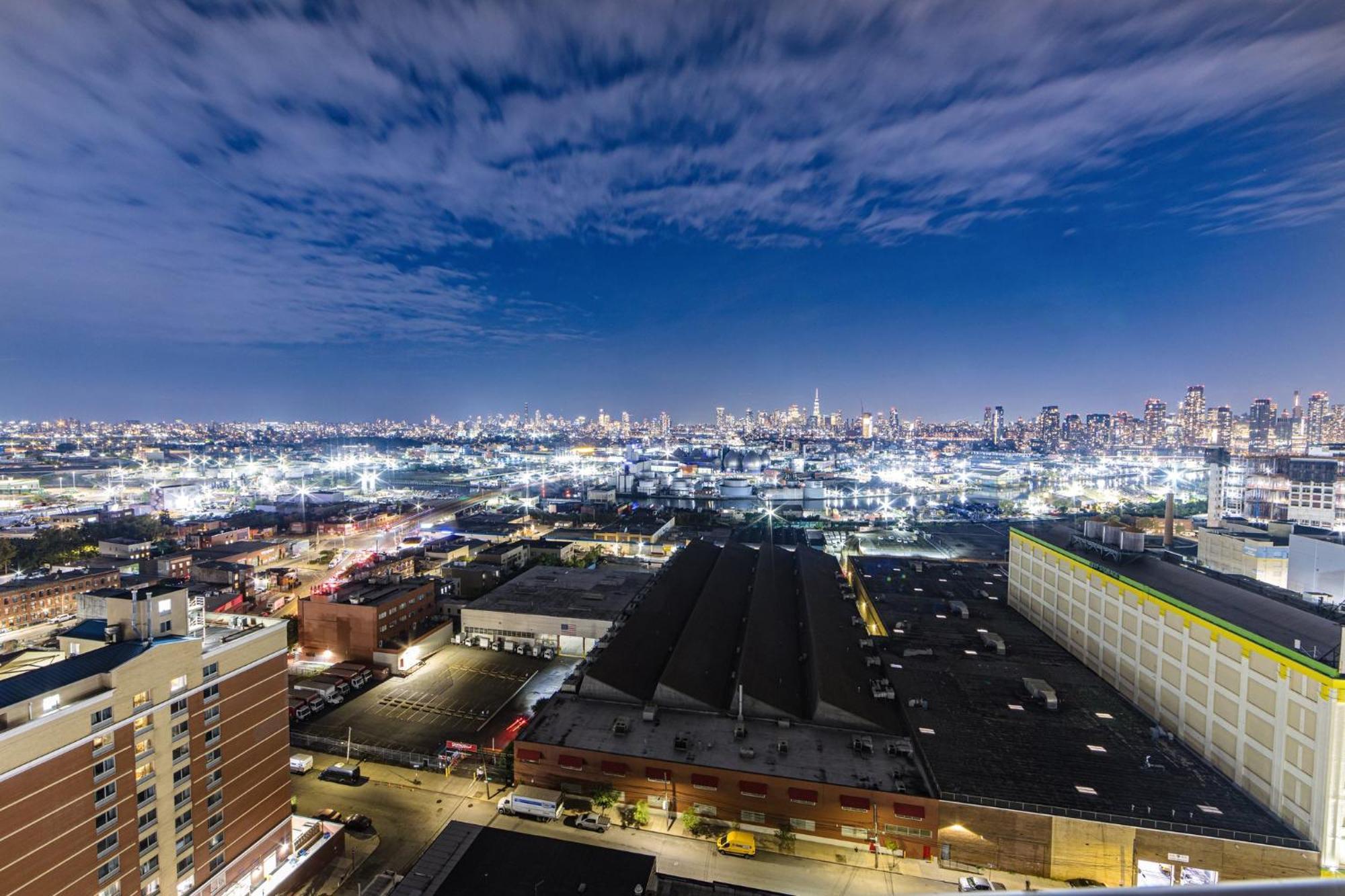 Holiday Inn Express Long Island City E - New York By Ihg Zewnętrze zdjęcie