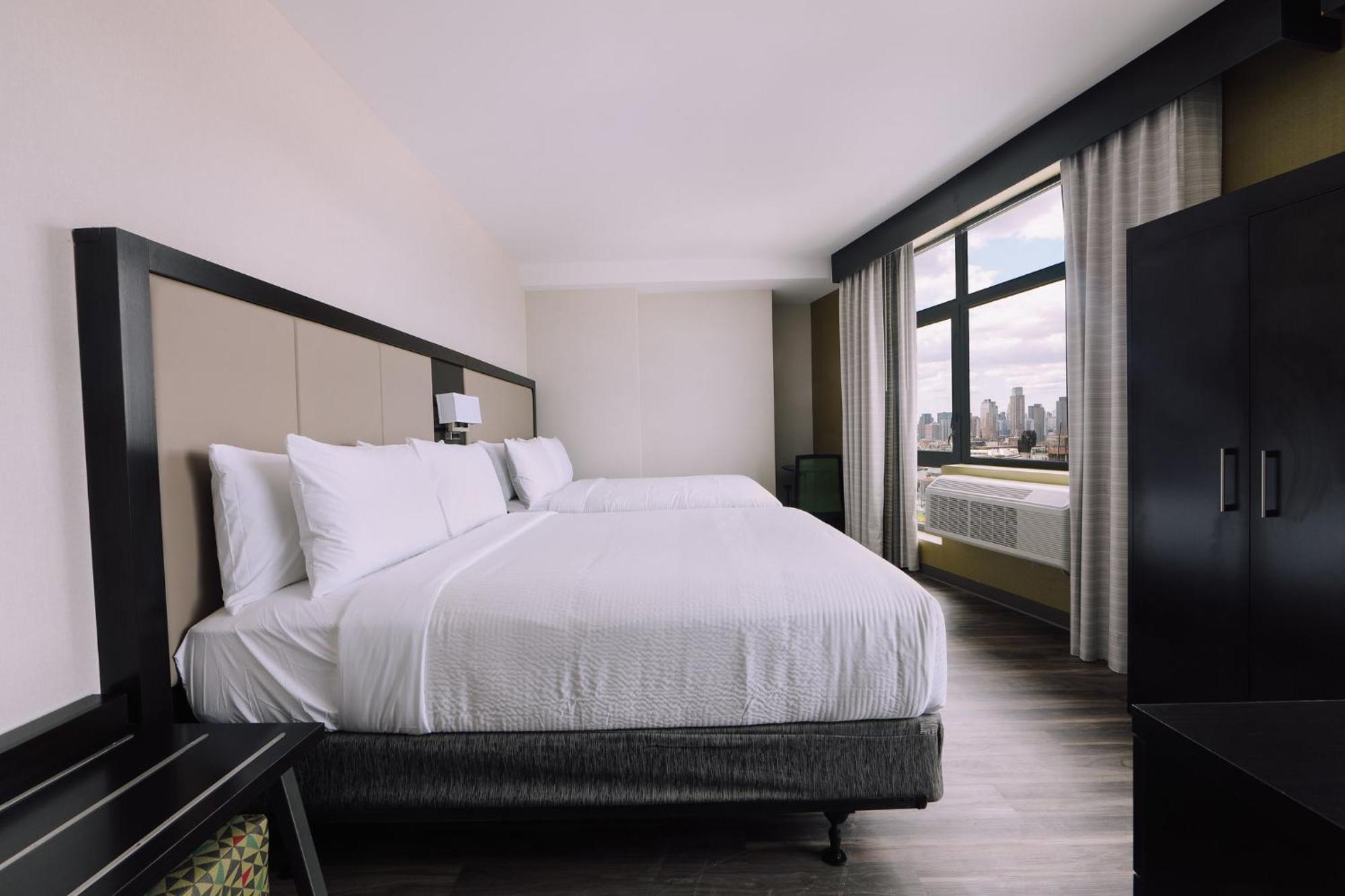 Holiday Inn Express Long Island City E - New York By Ihg Zewnętrze zdjęcie